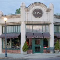 Wellesley, MA