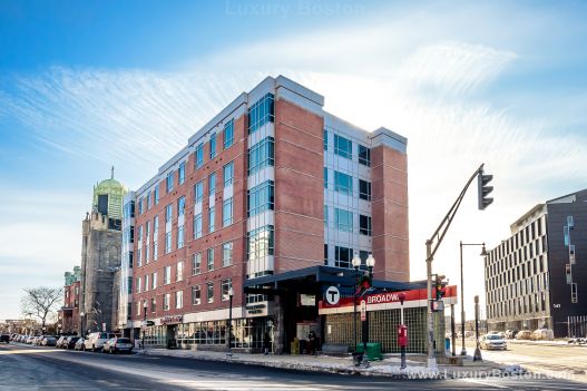 11 West Broadway - South Boston Luxury Apartments