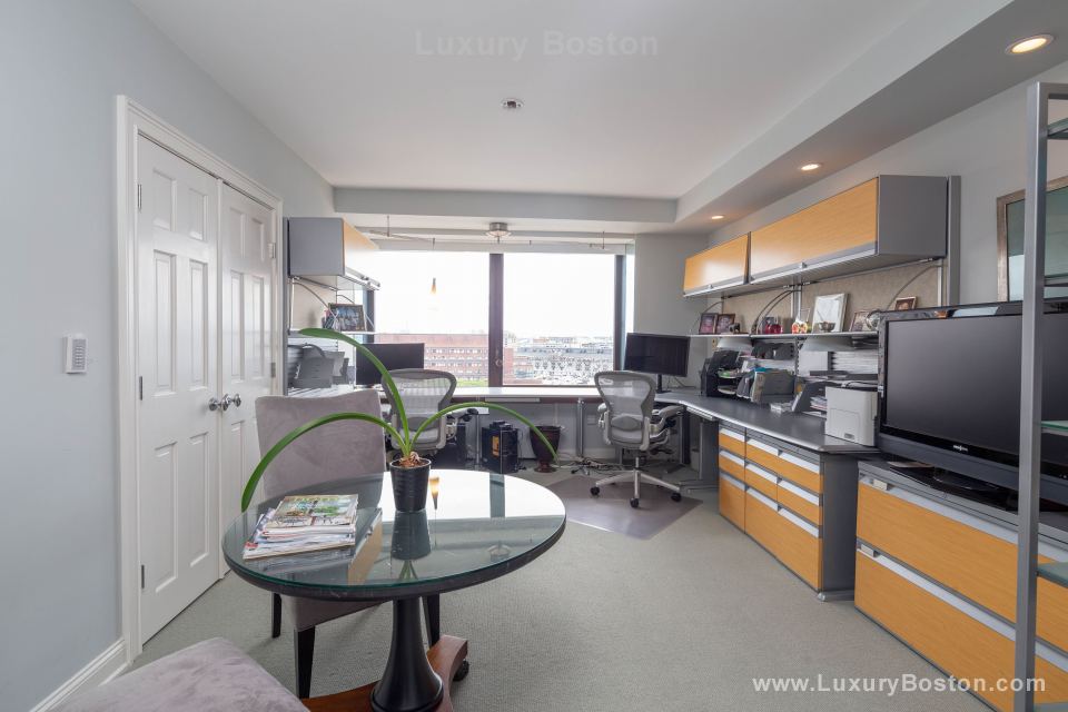 Luxury Boston Harbor Towers Boston Waterfront Condos Boston Condos