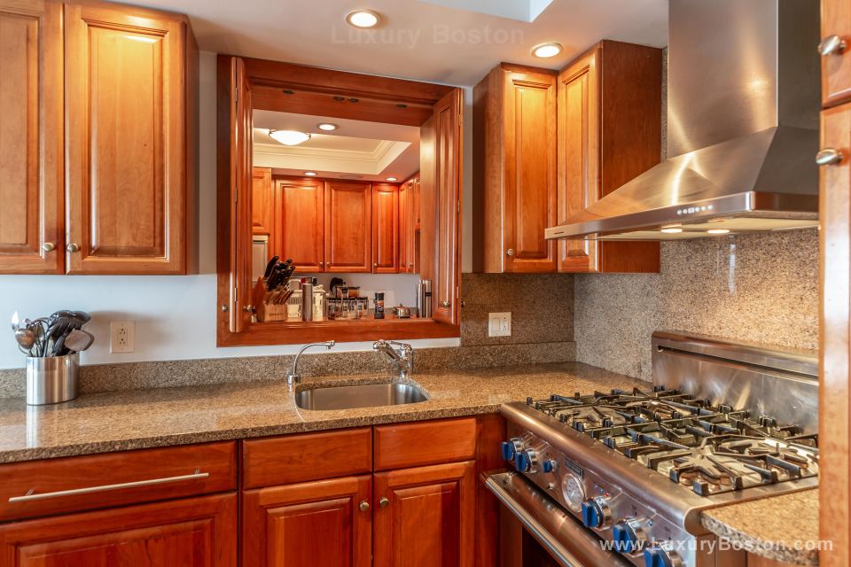 Luxury Boston Harbor Towers Boston Waterfront Condos Boston Condos