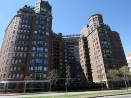 River Court - Cambridge Waterfront Condominiums