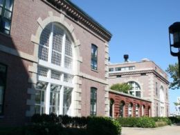 Parris Landing - Charlestown Navy Yard Condominiums