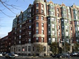 Charlesgate East - Back bay