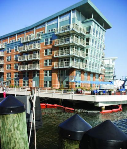 Battery Wharf Boston - Luxury Waterfront Condos